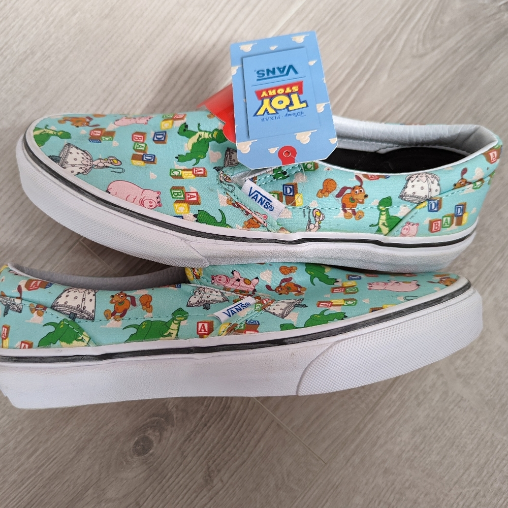 NWT Vans Toy Story Andy's toys Slip On sz 5.5